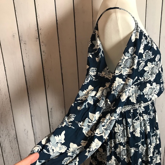 Fun & Flirty Floral Cold Shoulder Cinched Dress - Picture 3 of 6